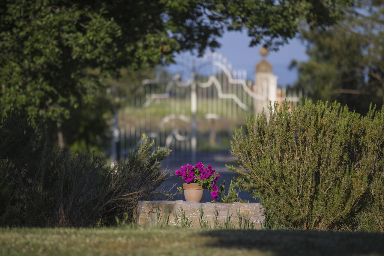 Residence La Beccanina Скарліно Екстер'єр фото